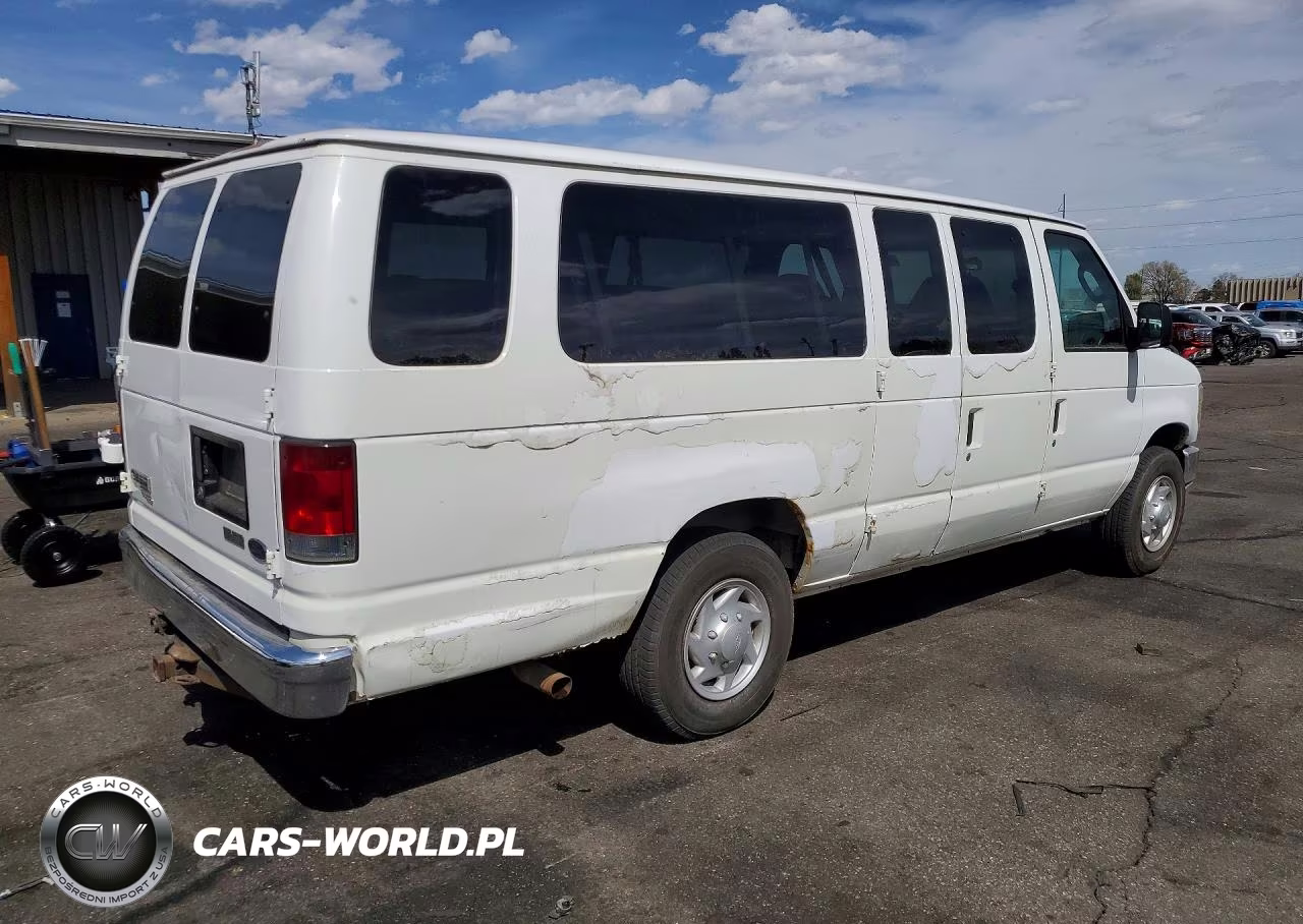 2008 Ford Econoline E350 Super Duty Wagon VIN:1FBSS31L08DA58650 - 3