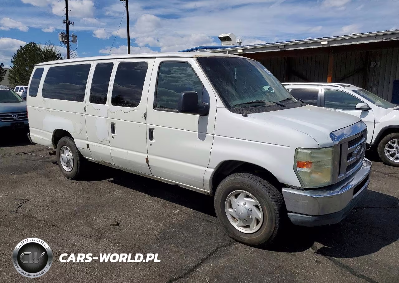 2008 Ford Econoline E350 Super Duty Wagon VIN:1FBSS31L08DA58650 - 4