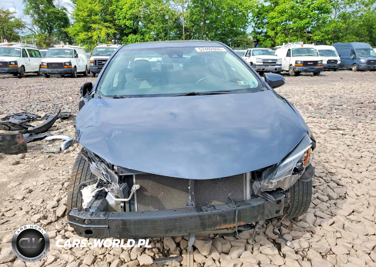 2019 Toyota Corolla Le VIN:2T1BURHE3KC199457 - 5
