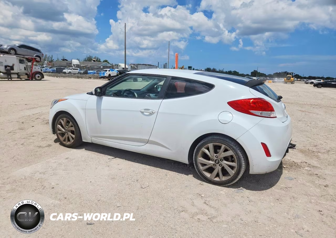 2017 Hyundai Veloster Base VIN:KMHTC6AD8HU310759 - 2