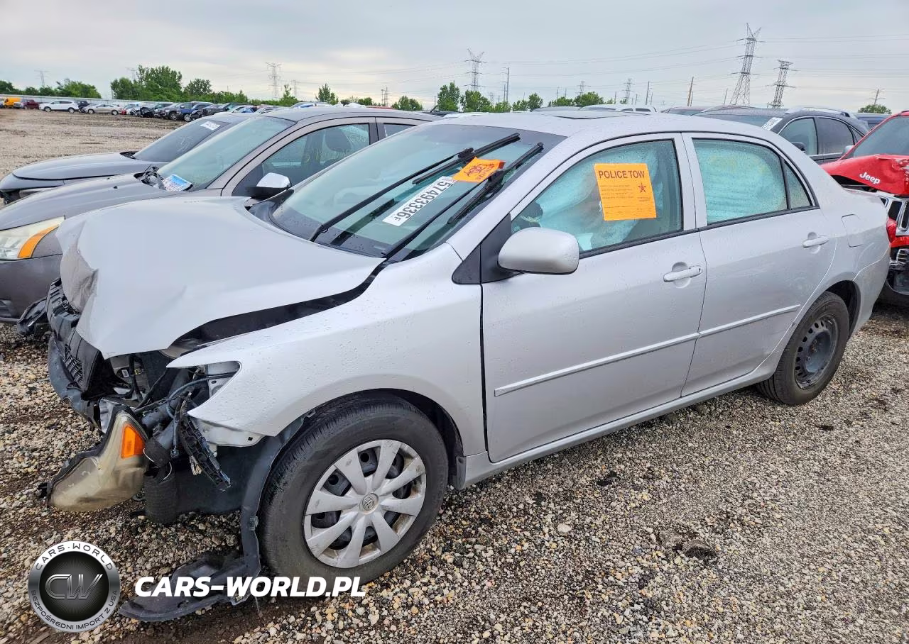 2010 Toyota Corolla Le – zdjęcie 1 z 12