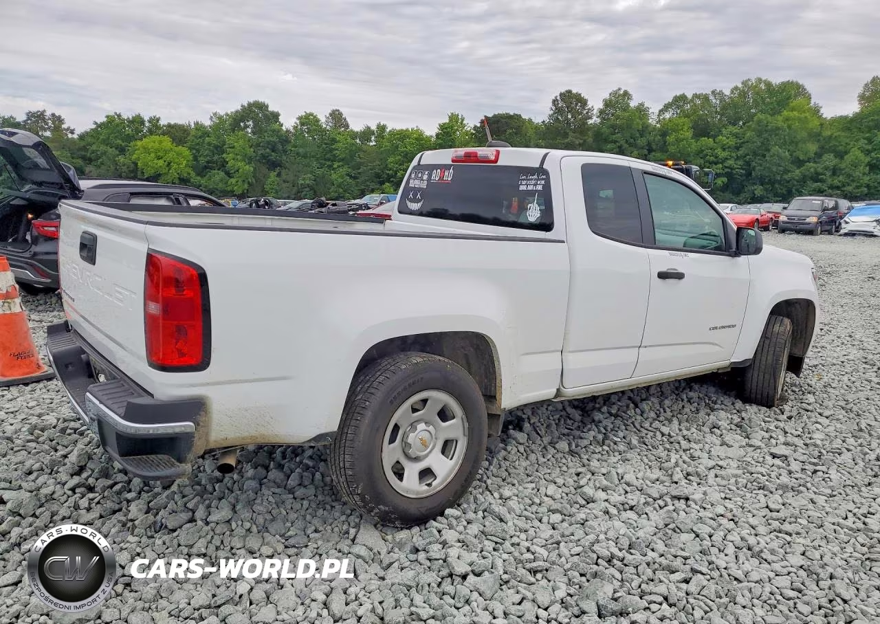 2021 Chevrolet Colorado VIN:1GCHSBEA8M1110644 - 3