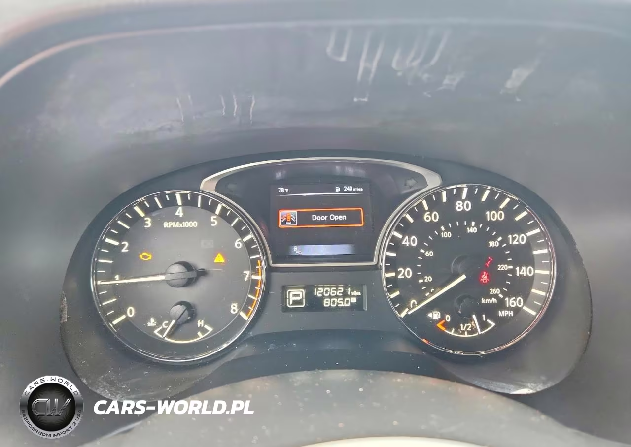 2015 Nissan Pathfinder S VIN:5N1AR2MNXFC689561 - 9
