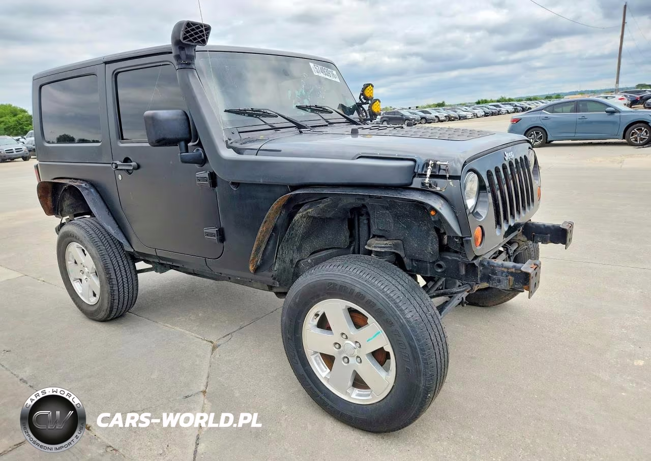 2010 Jeep Wrangler Sport VIN:1J4AA2D14AL216900 - 4