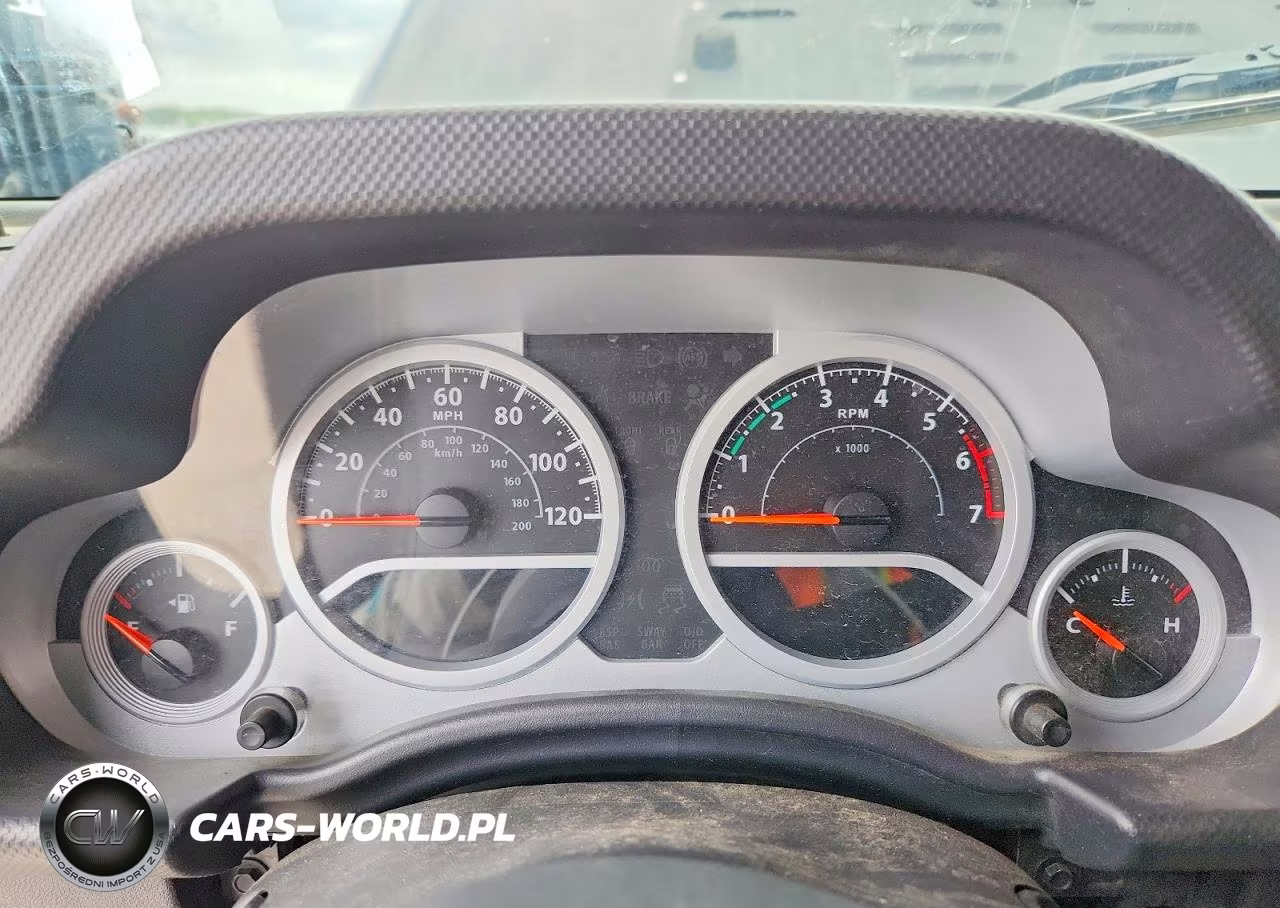 2010 Jeep Wrangler Sport VIN:1J4AA2D14AL216900 - 9