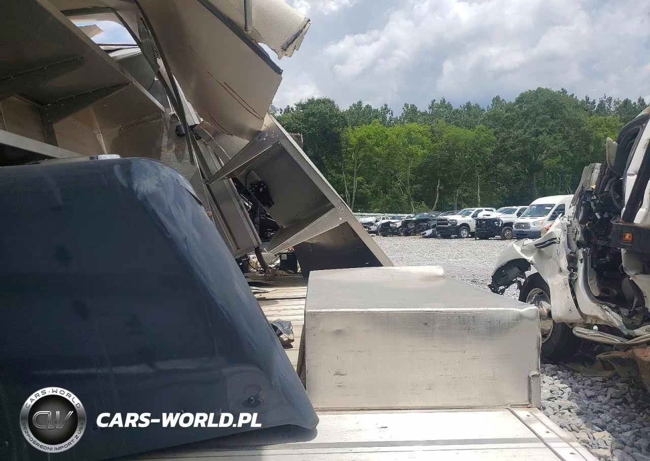 2019 Ford F59 Delivery Truck VIN:1F65F5KY5K0A20688 - 10