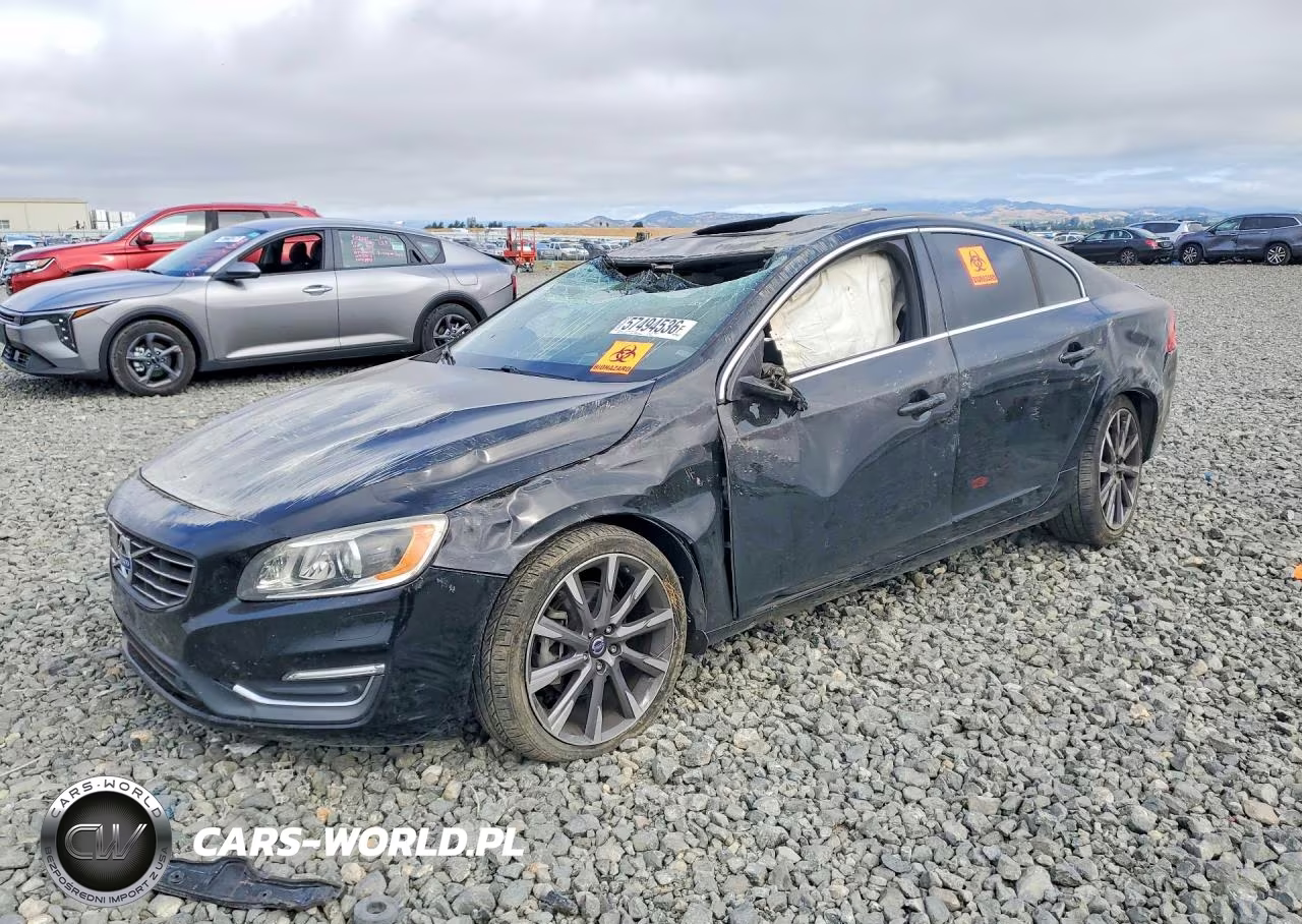 2015 Volvo S60 Platinum – zdjęcie 1 z 12