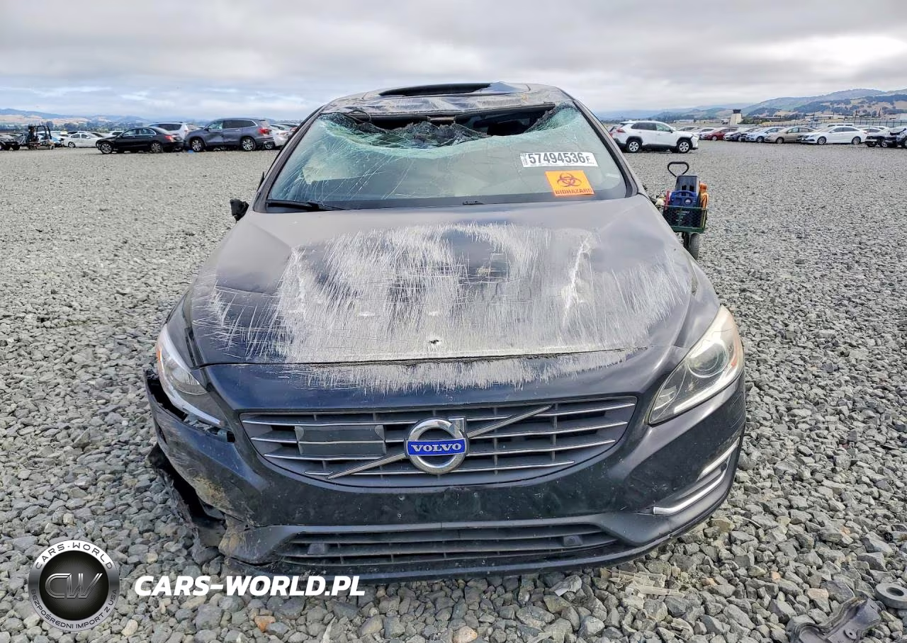 2015 Volvo S60 Platinum VIN:YV126MFM8F2359855 - 5