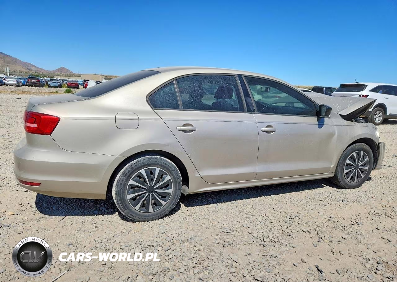 2015 Volkswagen Jetta Base VIN:3VW2K7AJ5FM266202 - 3