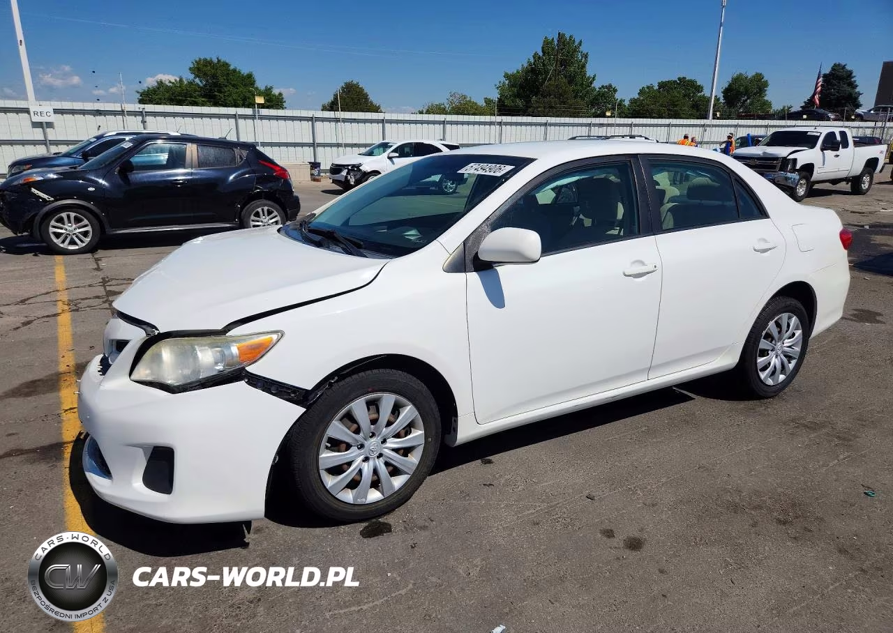 2012 Toyota Corolla Le – zdjęcie 1 z 12