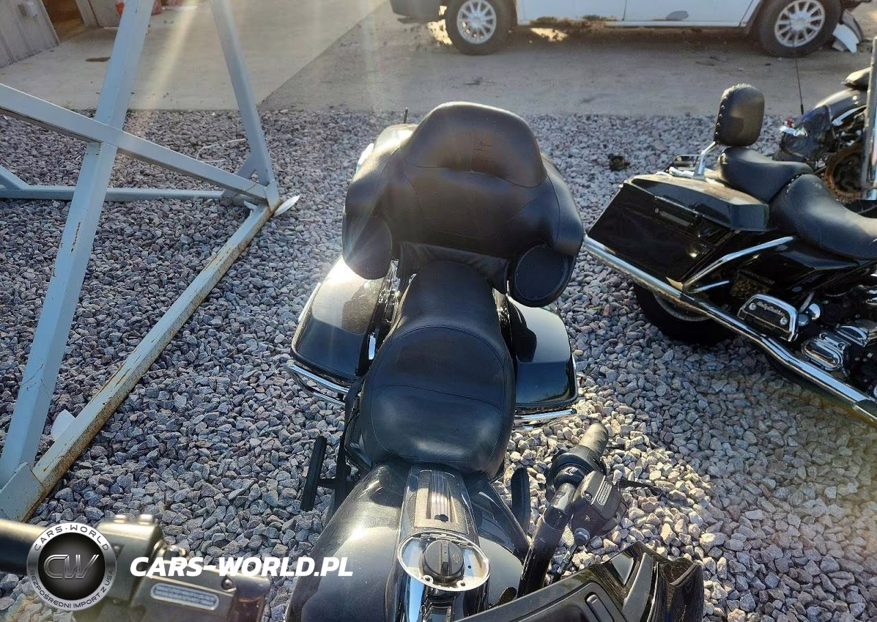 2014 Harley-Davidson Flhtk Electra Glide Ultra Limited VIN:1HD1KEL12EB647302 - 5