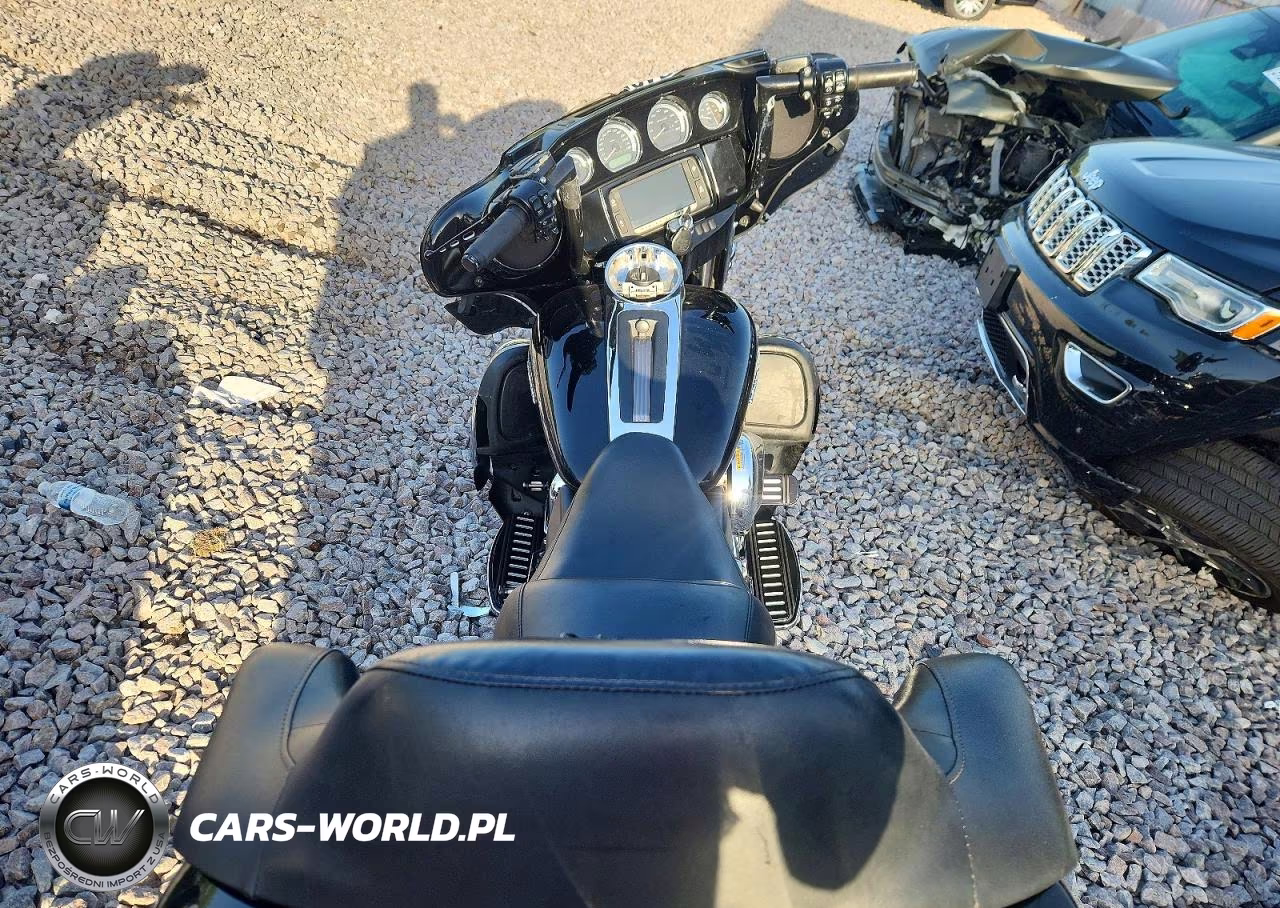 2014 Harley-Davidson Flhtk Electra Glide Ultra Limited VIN:1HD1KEL12EB647302 - 6