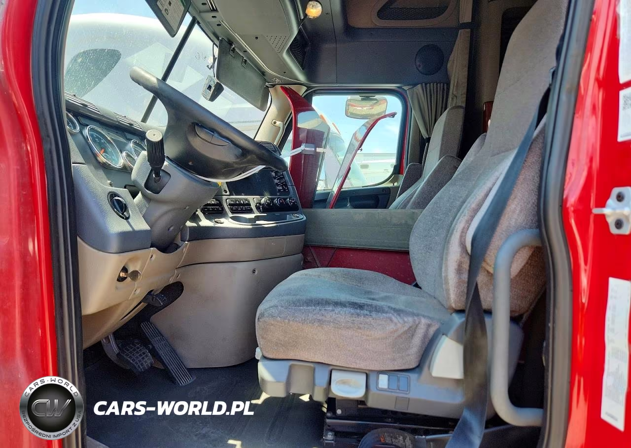 2017 Freightliner Cascadia 125 VIN:3AKJGLDR6HSHM5713 - 7
