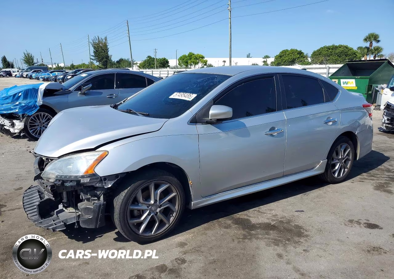 2014 Nissan Sentra Sr – zdjęcie 1 z 12