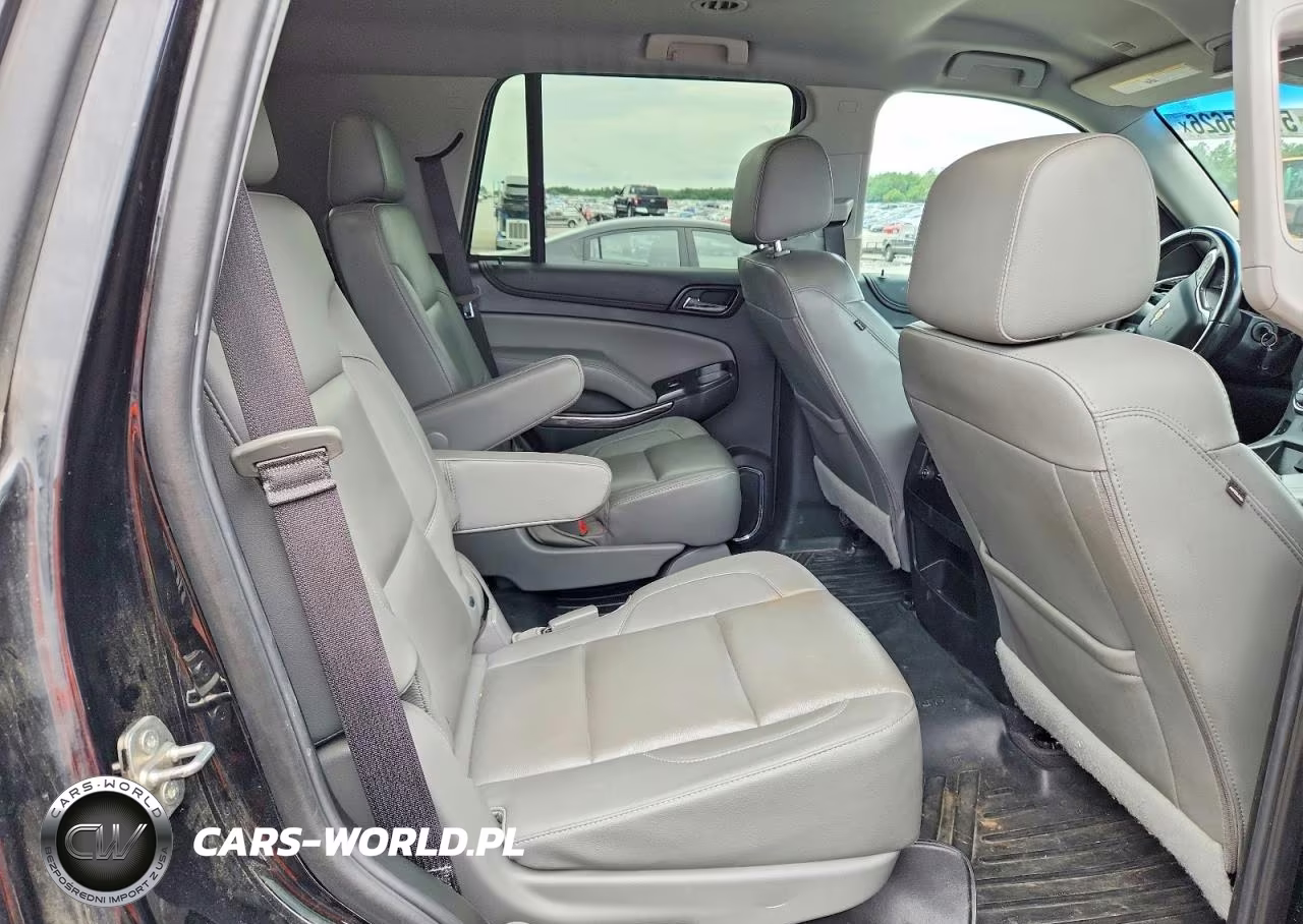 2019 Chevrolet Tahoe C1500 Lt VIN:1GNSCBKC7KR125103 - 11