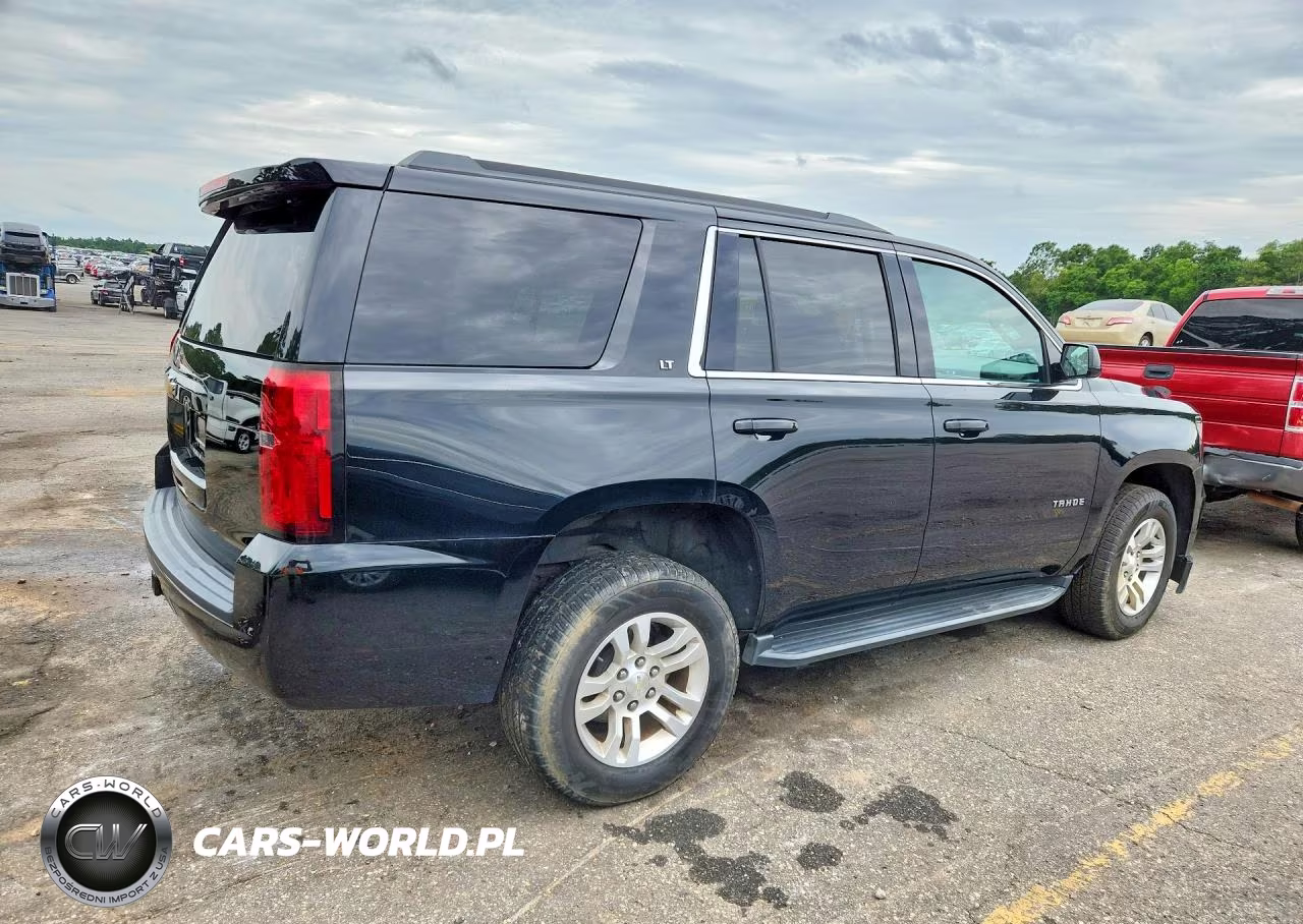 2019 Chevrolet Tahoe C1500 Lt VIN:1GNSCBKC7KR125103 - 3
