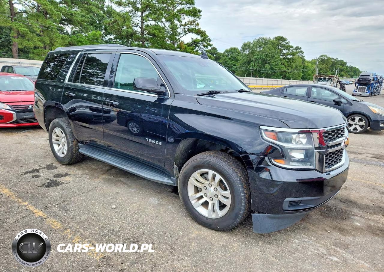 2019 Chevrolet Tahoe C1500 Lt VIN:1GNSCBKC7KR125103 - 4