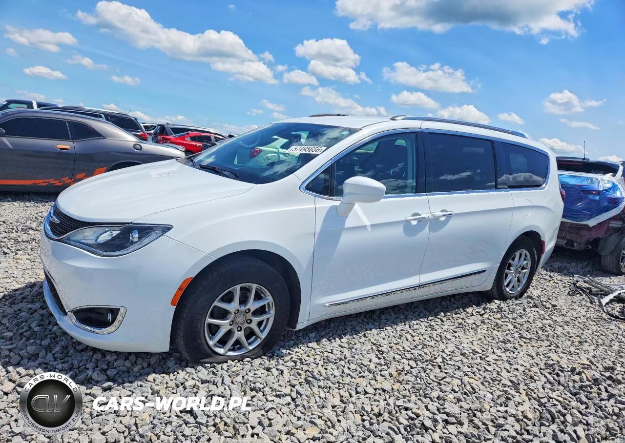 2020 Chrysler Pacifica Touring L – zdjęcie 1 z 13