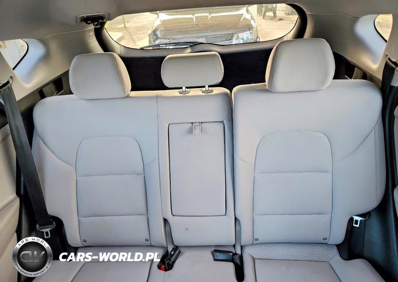 2019 Hyundai Tucson Value VIN:KM8J3CA47KU896206 - 10