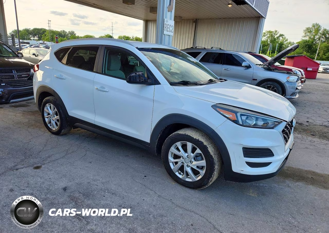 2019 Hyundai Tucson Value VIN:KM8J3CA47KU896206 - 4