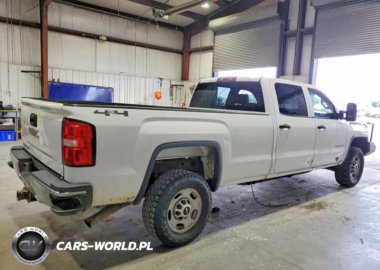 2015 GMC Sierra K2500 Heavy Duty VIN:1GT12XEG5FF175640 - 3