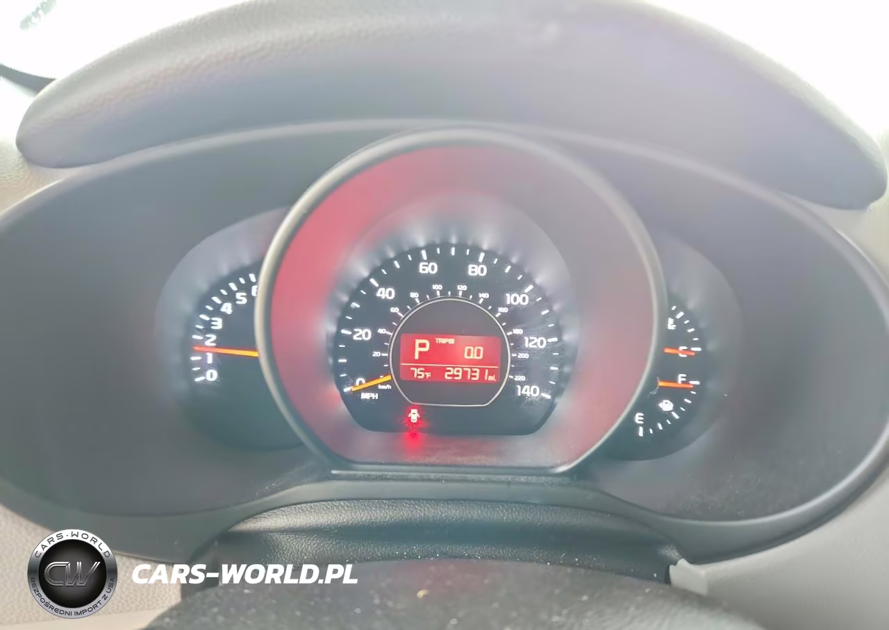 2017 KIA SOUL + VIN:KNDJP3A59H7468243 - 9
