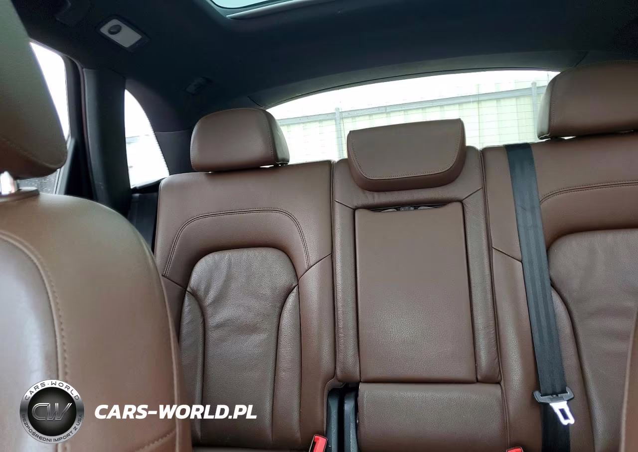 2015 Audi Q5 Premium Plus VIN:WA1LFAFP1FA124975 - 10