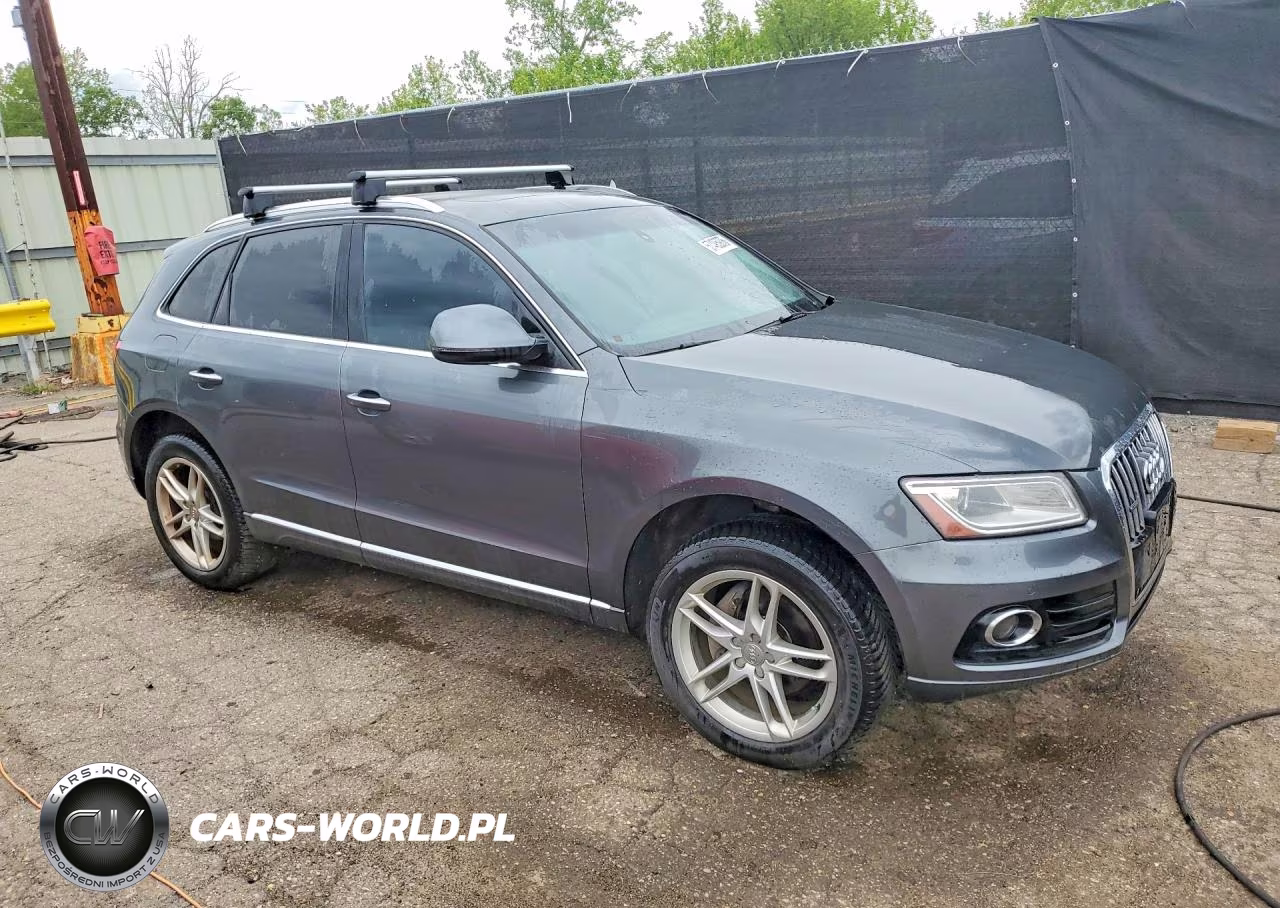 2015 Audi Q5 Premium Plus VIN:WA1LFAFP1FA124975 - 4