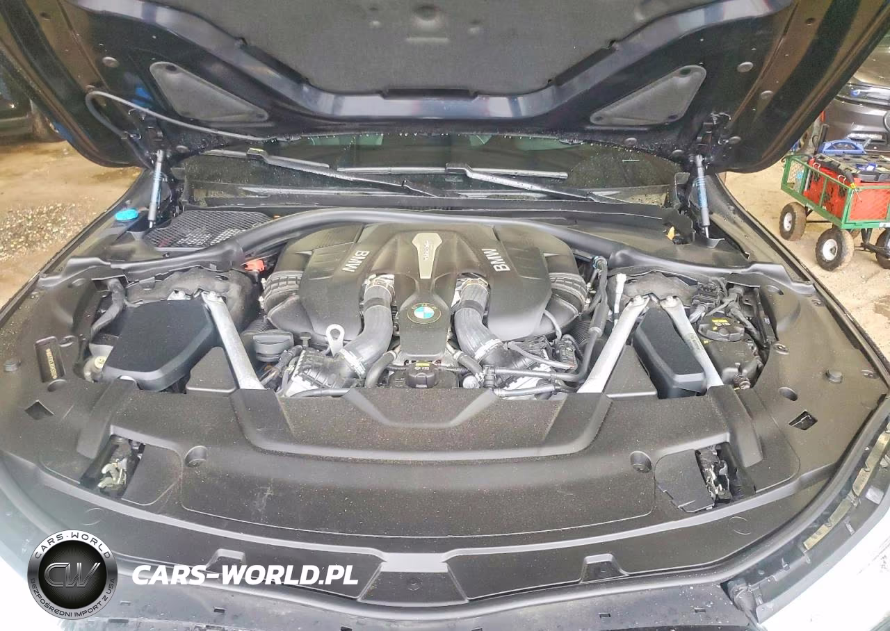 2019 BMW 750 I VIN:WBA7F0C53KGM25692 - 11