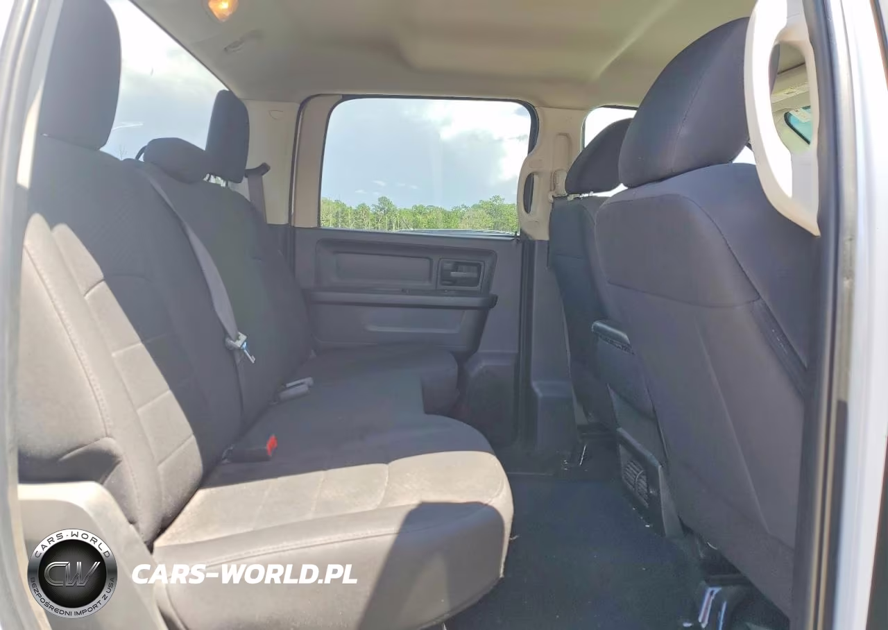 2019 Ram 1500 Classic Tradesman VIN:1C6RR7KT5KS518195 - 10