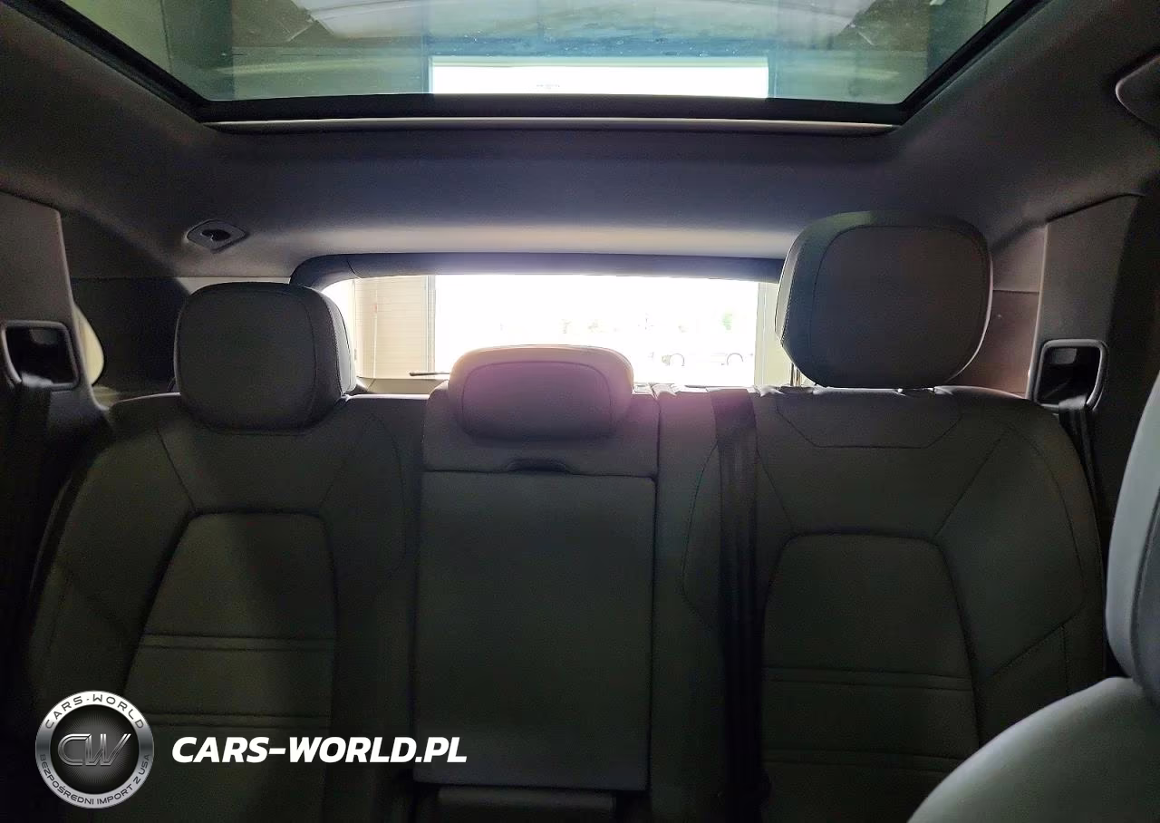 2023 Porsche Cayenne VIN:WP1AA2AY7PDA05165 - 10
