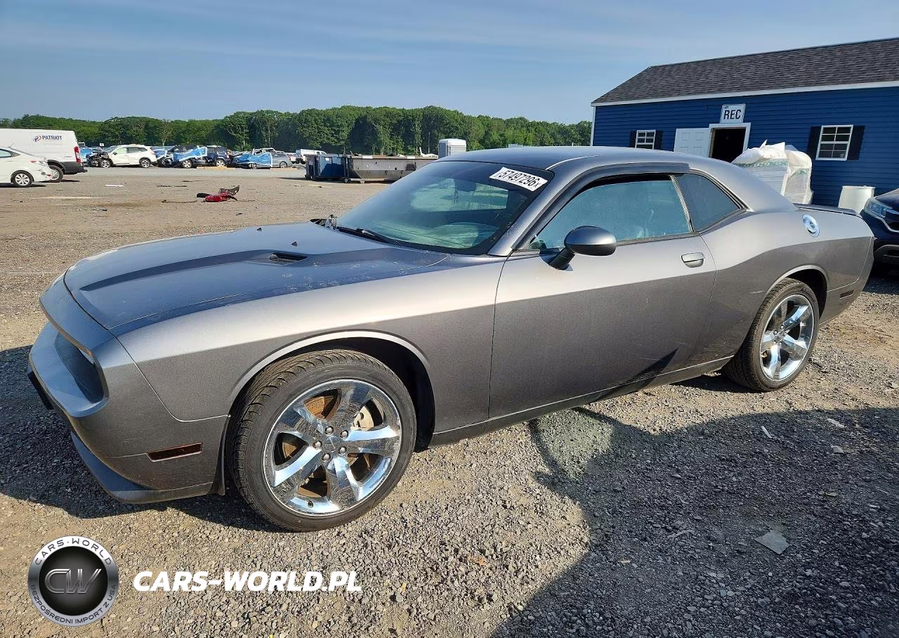 2012 Dodge Challenger Sxt