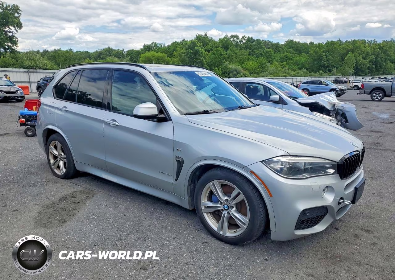 2015 BMW X5 xDrive50I VIN:5UXKR6C58F0J76214 - 4