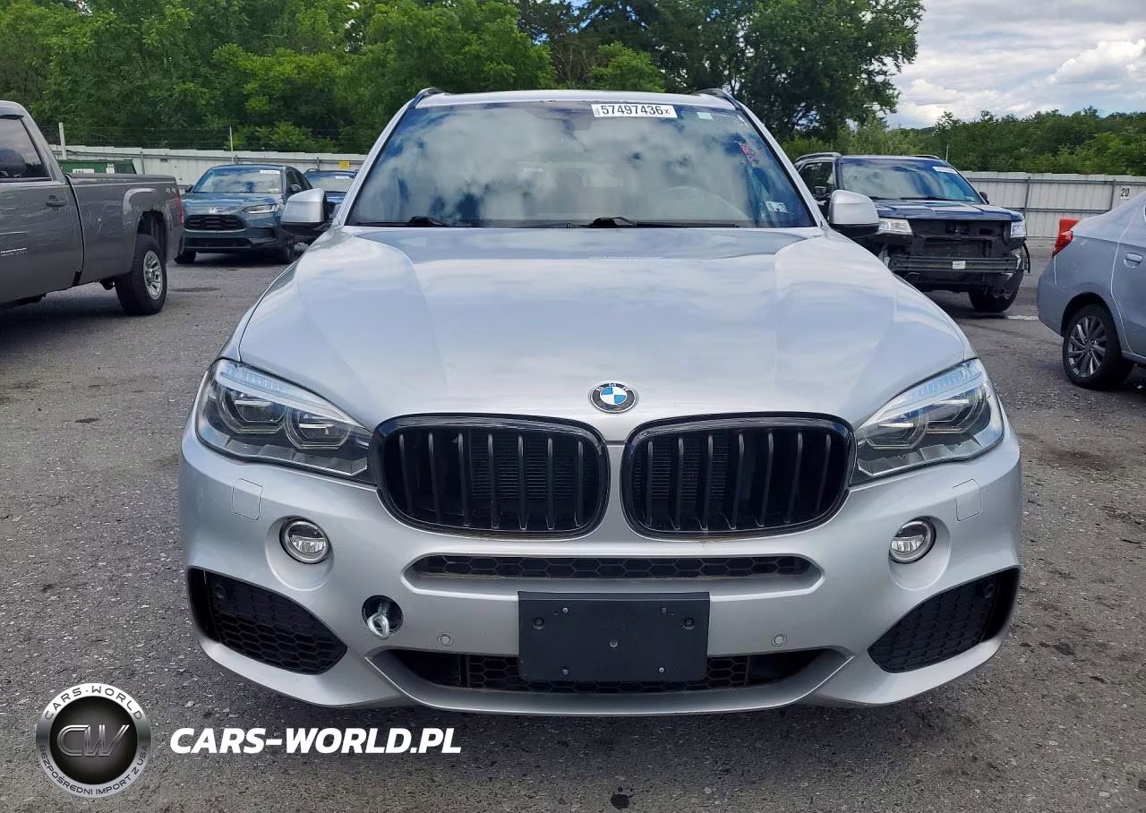 2015 BMW X5 xDrive50I VIN:5UXKR6C58F0J76214 - 5