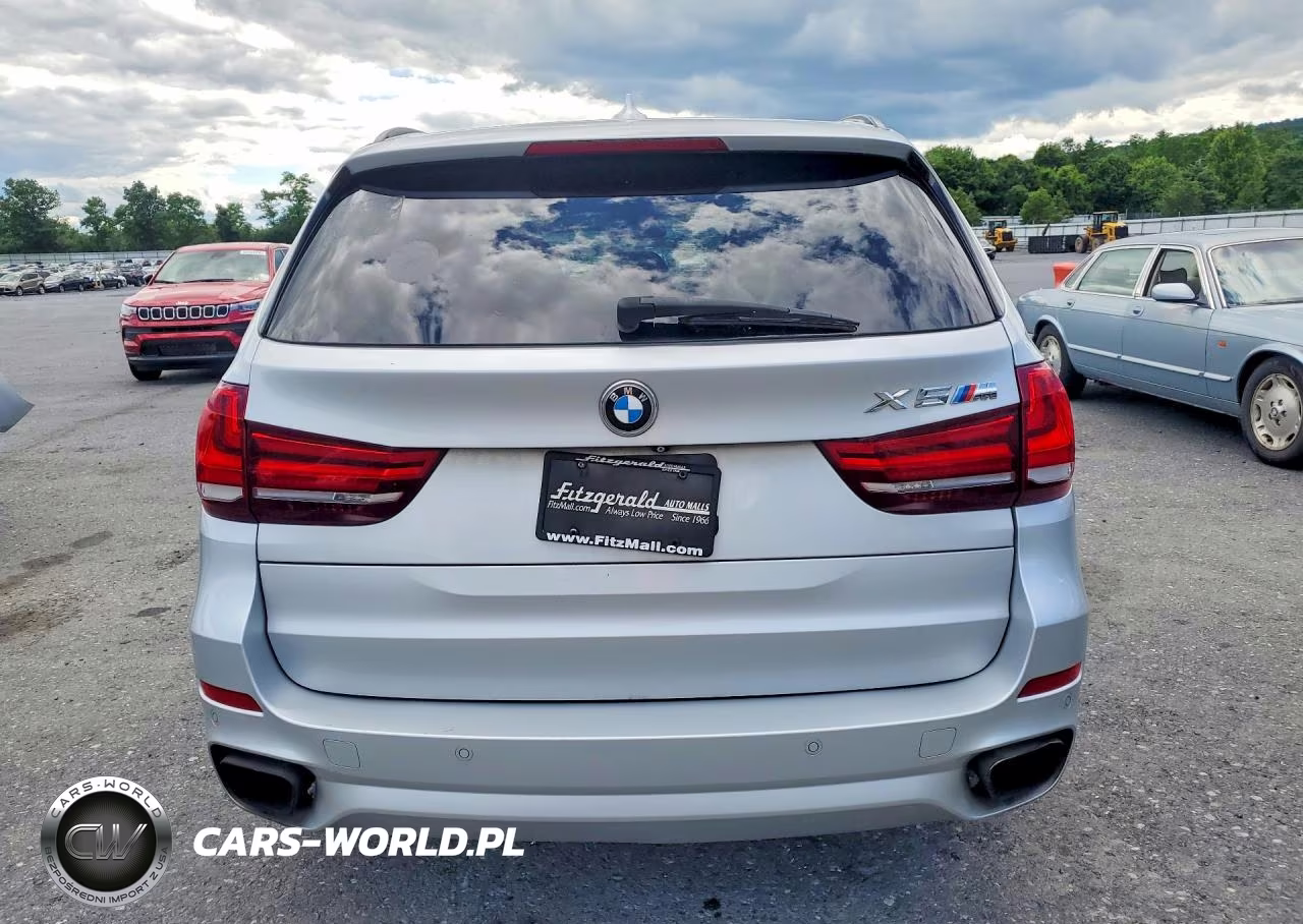 2015 BMW X5 xDrive50I VIN:5UXKR6C58F0J76214 - 6