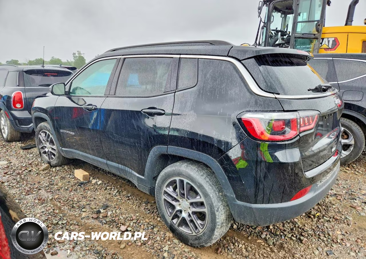 2018 Jeep Compass Latitude VIN:3C4NJCBB4JT468837 - 2