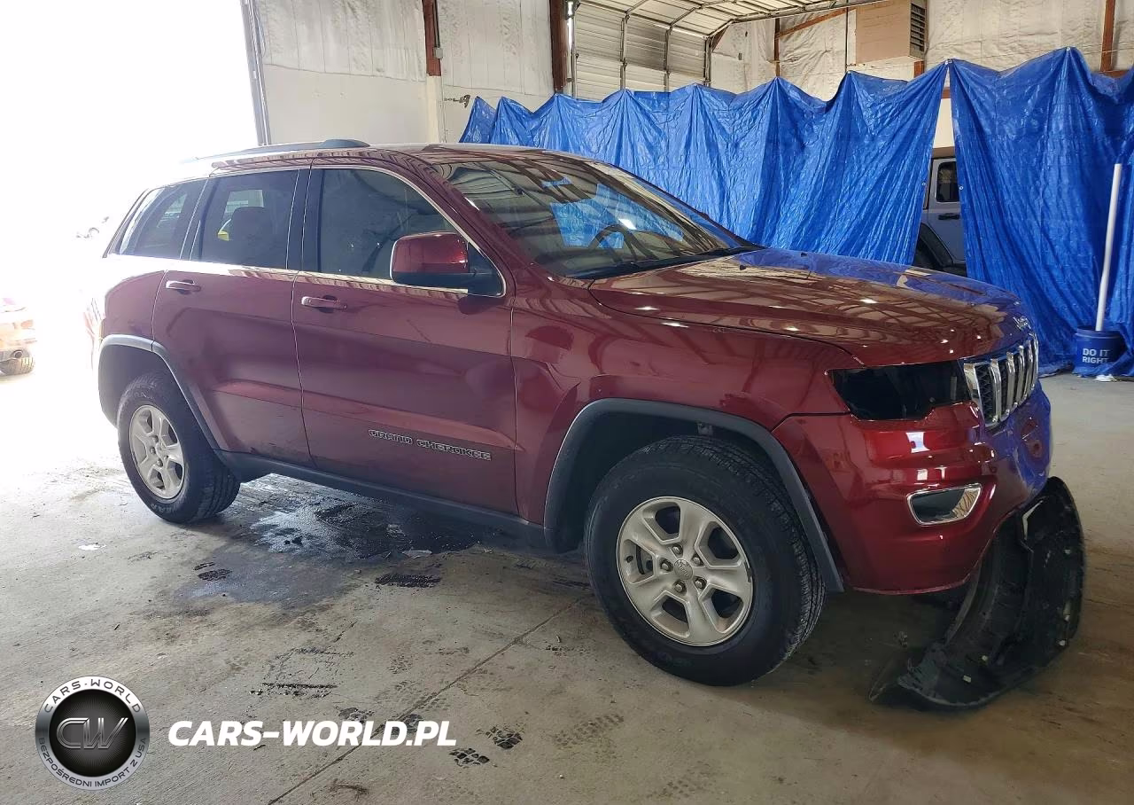 2017 Jeep Grand Cherokee Laredo VIN:1C4RJFAG6HC749544 - 3