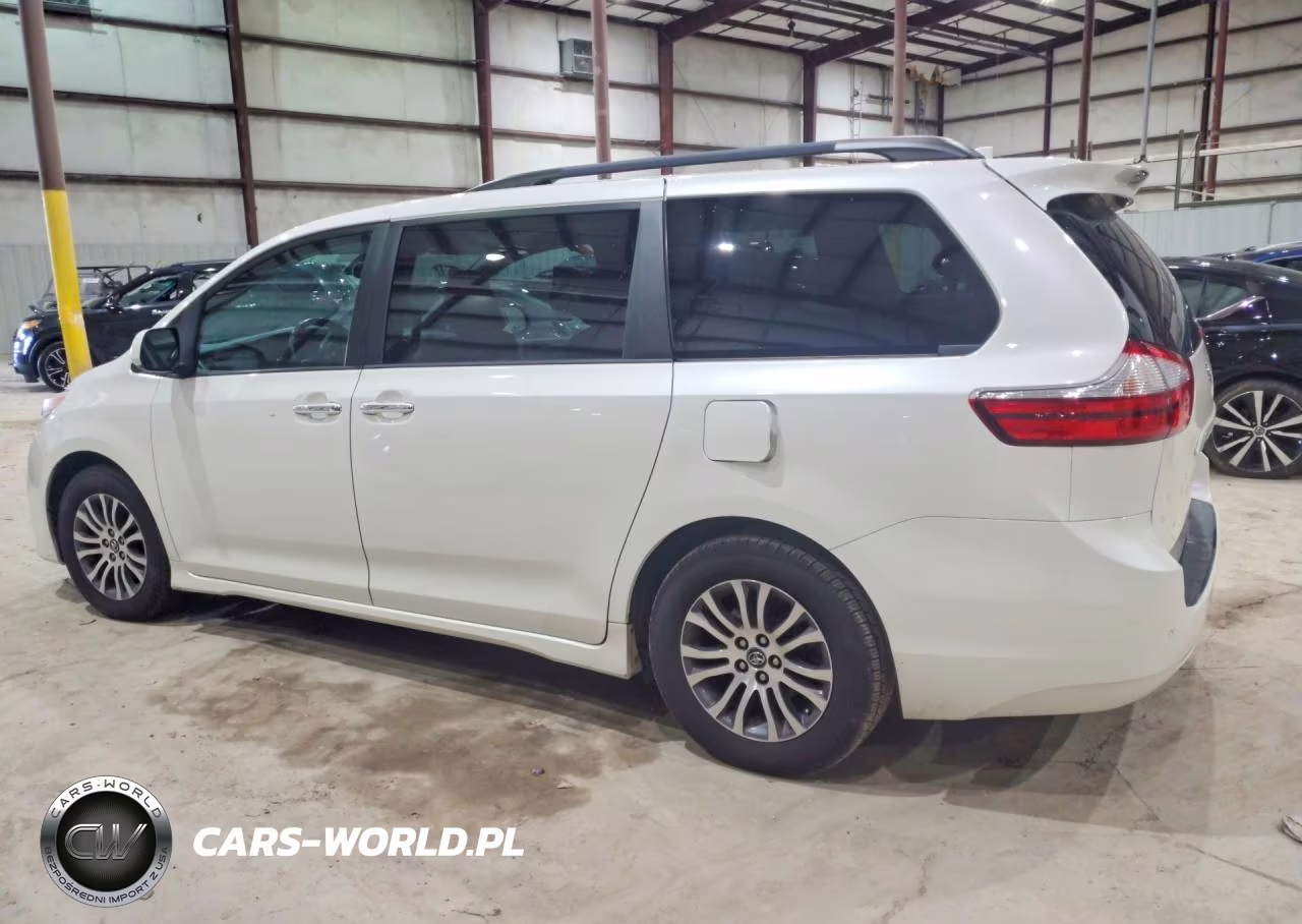2018 Toyota Sienna Xle Premium 8-Passenger VIN:5TDYZ3DC4JS946678 - 2