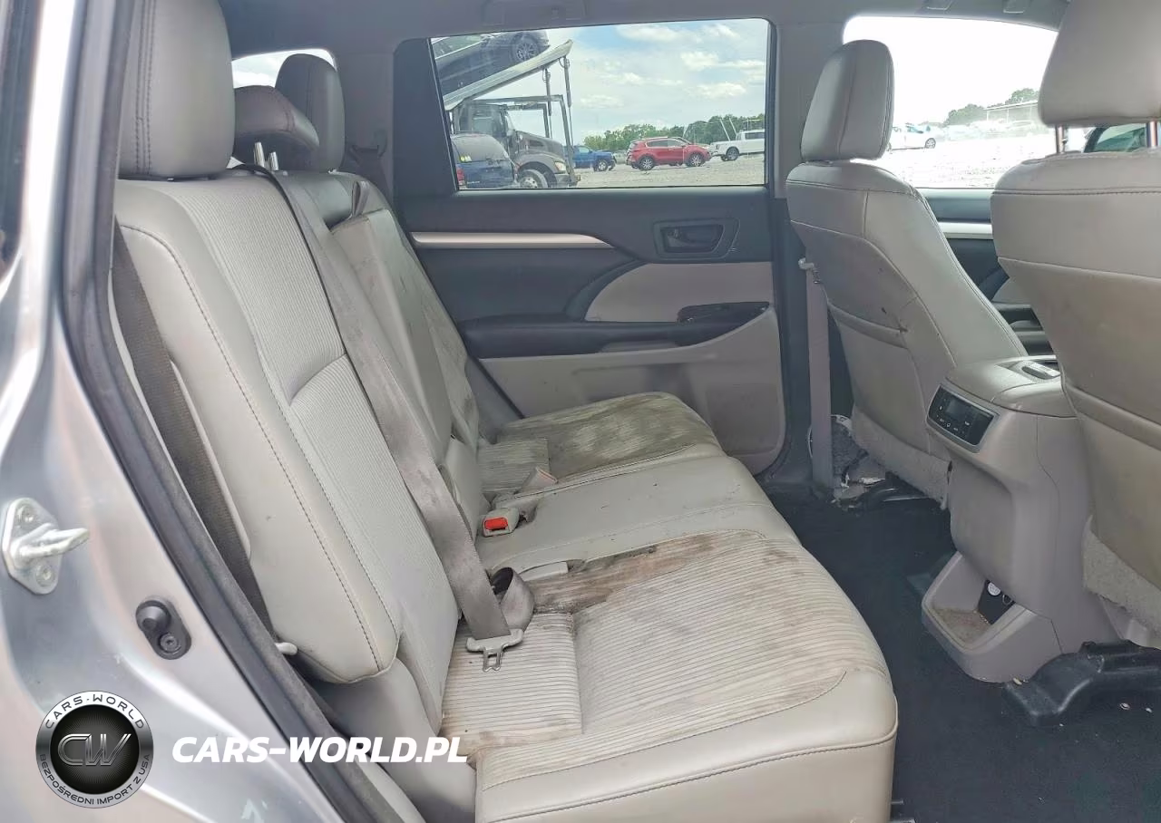 2016 Toyota Highlander Le Plus VIN:5TDBKRFHXGS307722 - 10
