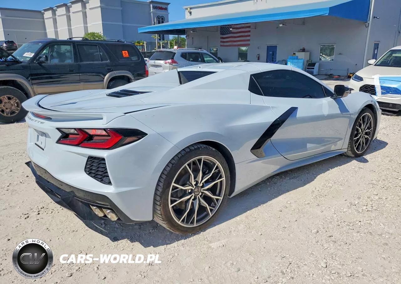 2024 Chevrolet Corvette Stingray 3Lt VIN:1G1YC3D47R5114675 - 3