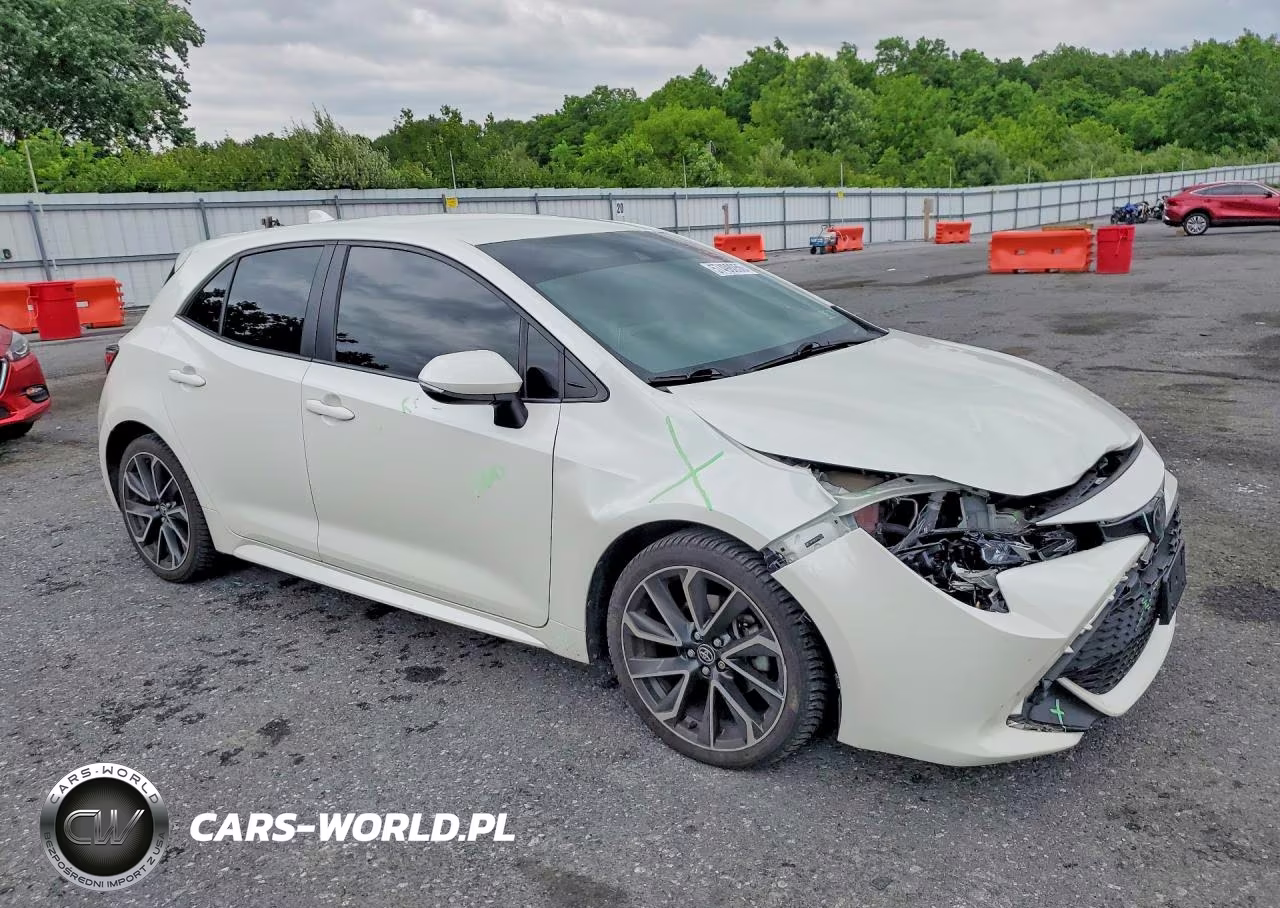 2019 Toyota Corolla Hatchback Xse VIN:JTNK4RBE0K3062764 - 4