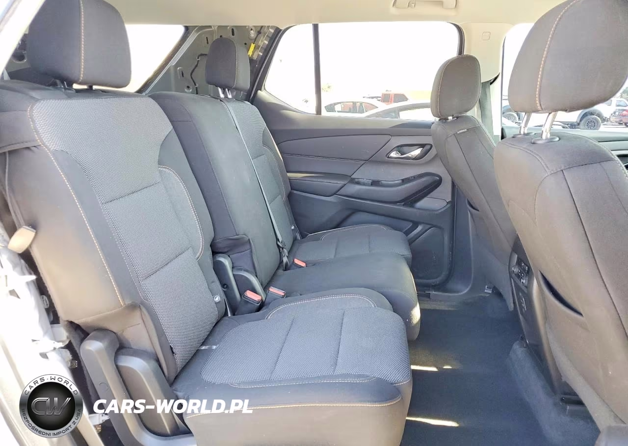 2020 Chevrolet Traverse Lt VIN:1GNERGKW3LJ235066 - 11