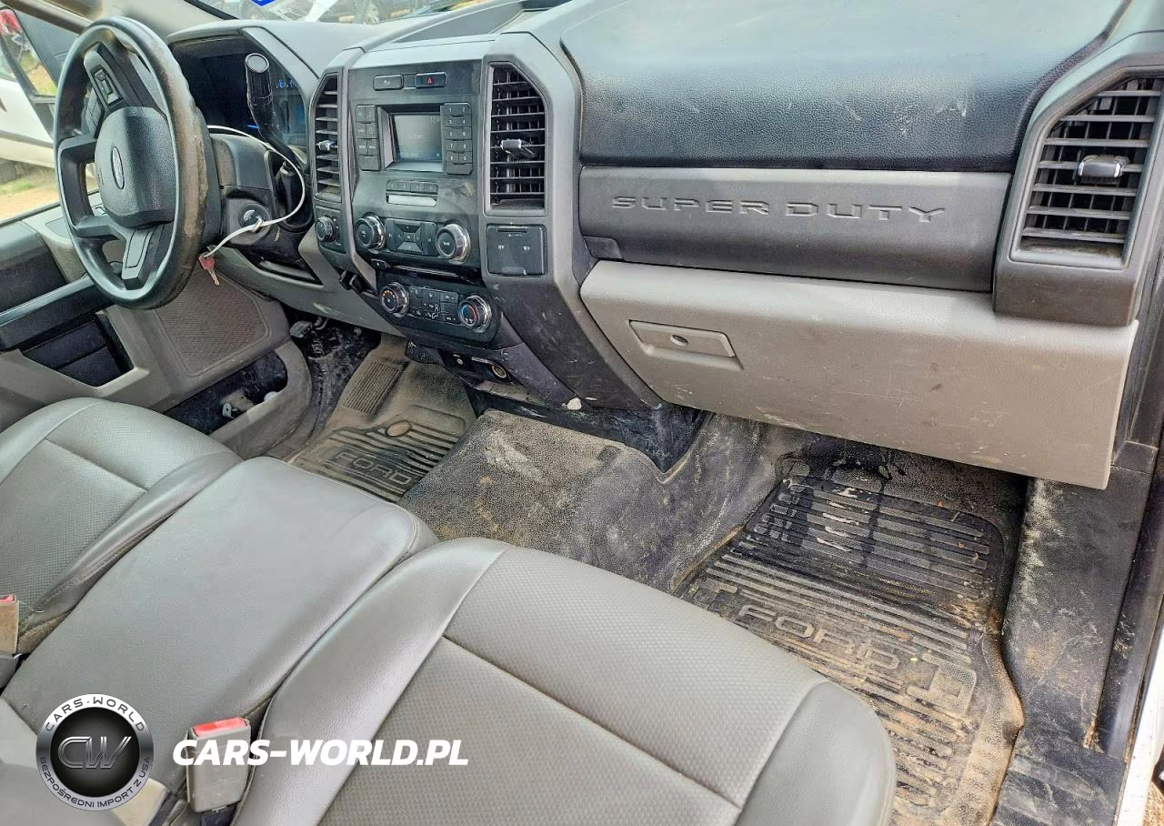 2018 Ford F250 Super Duty VIN:1FTBF2A65JEB71532 - 8