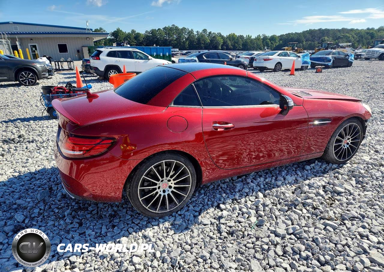 2017 Mercedes-Benz Slc 300 VIN:WDDPK3JA3HF141550 - 3