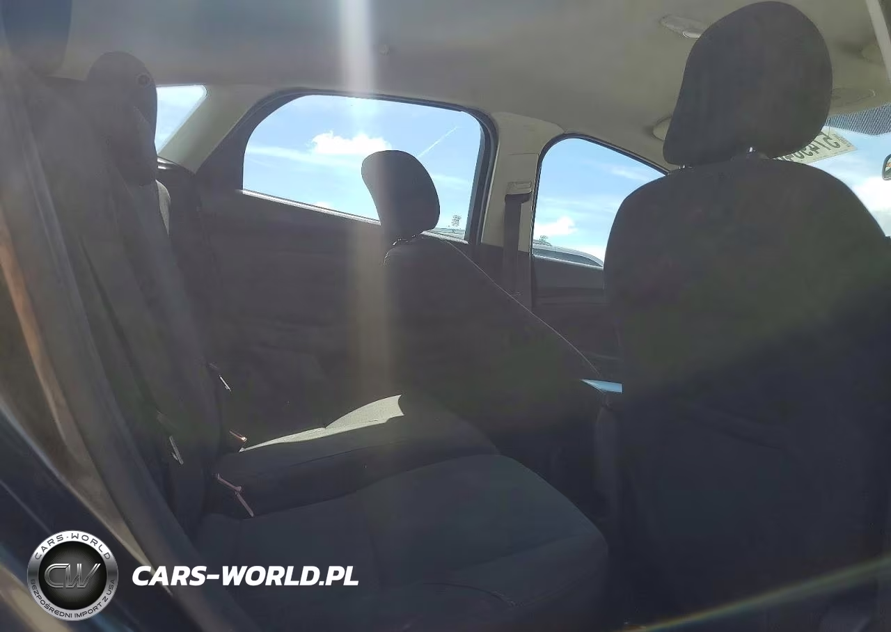 2015 Ford Focus Se VIN:1FADP3K28FL364354 - 10