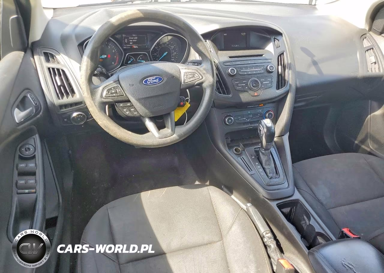 2015 Ford Focus Se VIN:1FADP3K28FL364354 - 8