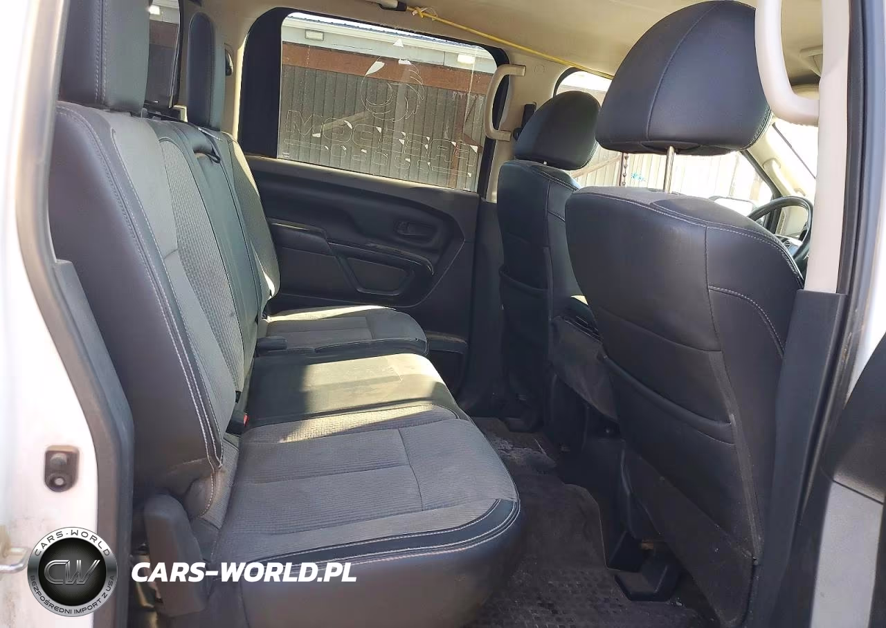 2019 Nissan Titan Xd S VIN:1N6BA1F39KN528555 - 10
