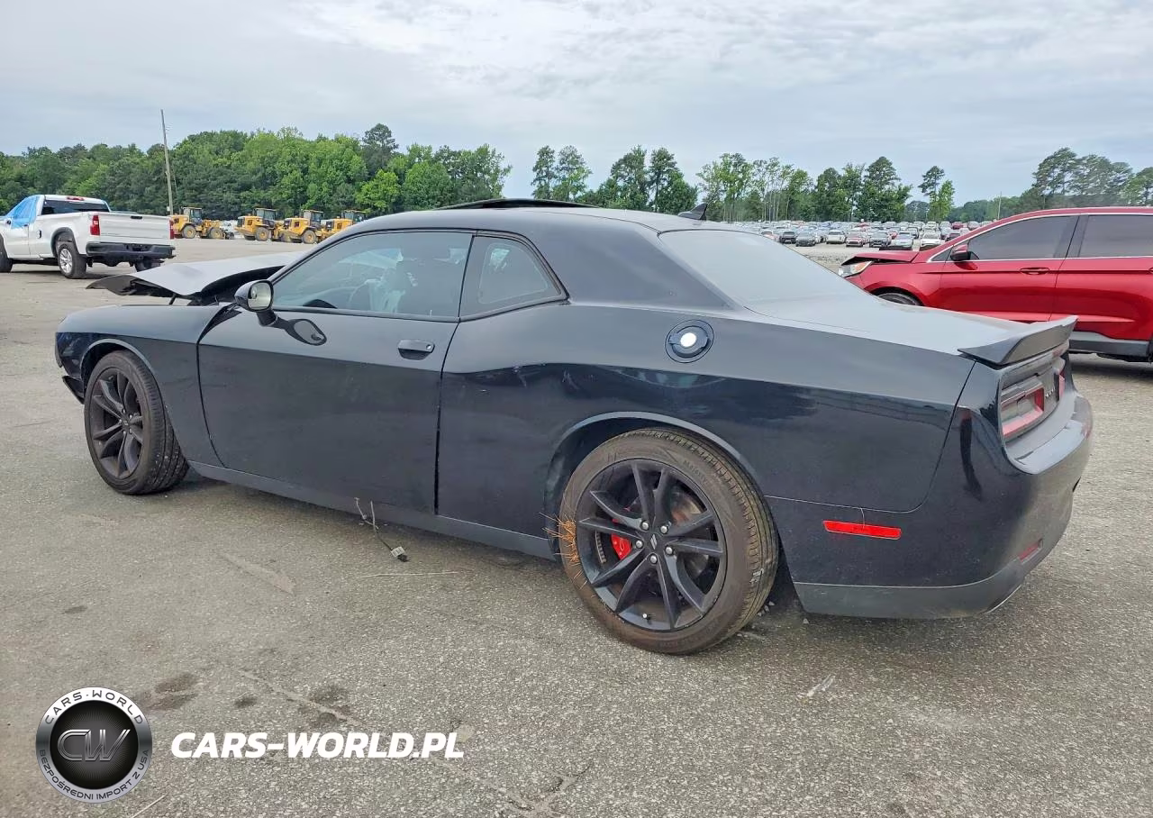 2018 Dodge Challenger Sxt VIN:2C3CDZAG8JH182761 - 2
