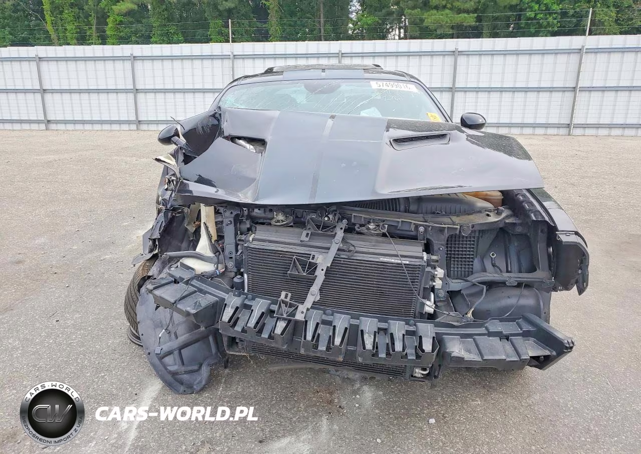2018 Dodge Challenger Sxt VIN:2C3CDZAG8JH182761 - 5