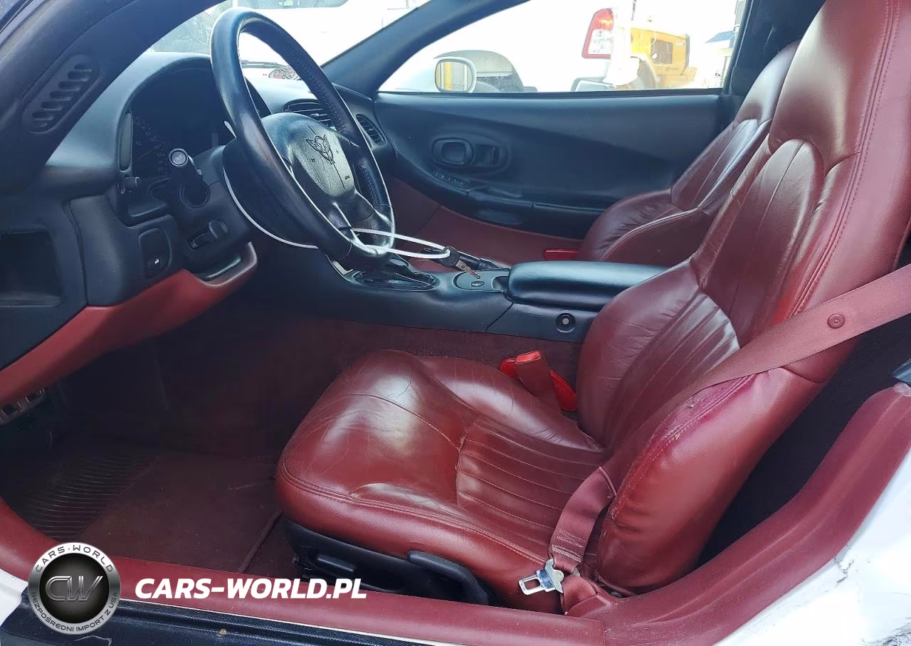 1998 Chevrolet Corvette VIN:1G1YY32G1W5107165 - 7